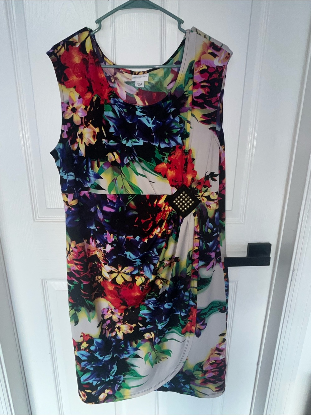 Jaclyn Smith Collection Dress Size XLarge Floral Pattern Black Accent Sleeveless